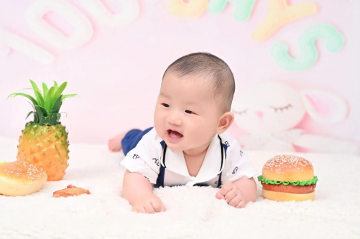 韩城宝宝眼角红血丝 韩城宝宝眼角红血丝